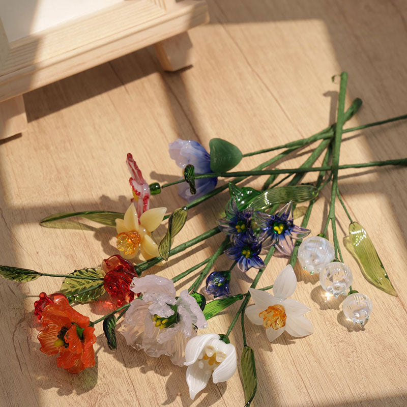 Hand Blown Glass Birth Month Flower Bouquet – Gifts for Birthdays & Anniversaries
