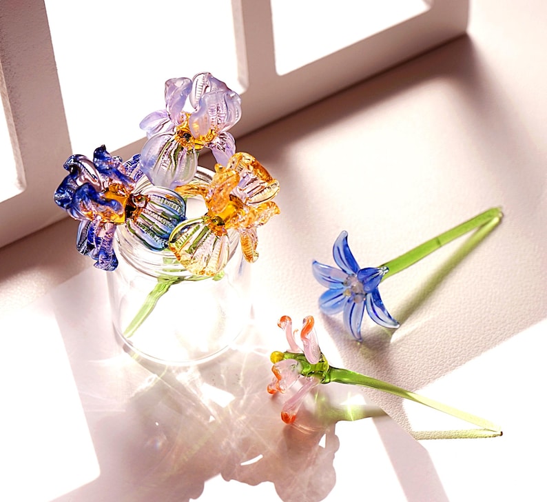 Birth Flowers Bouquet, Anniversary & Birthday Gift