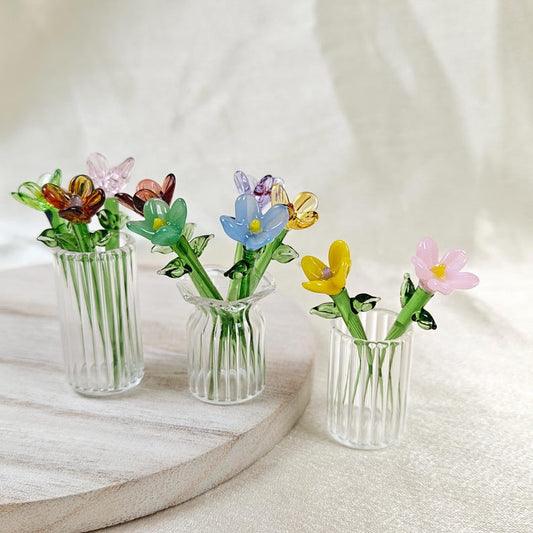 Glass Flower Bouquet – Mini Glass Figurine