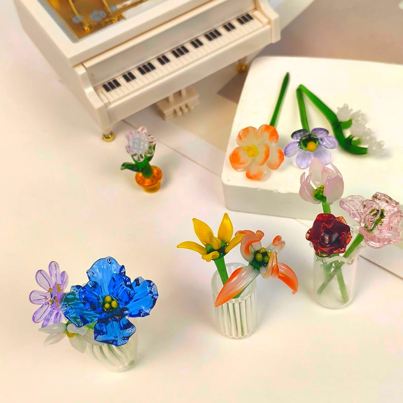 Glass Birth Flower Bouquet